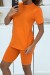 Conjunto naranja de camiseta y ciclista con cinturón | 10,24 $ | OKKO MODE