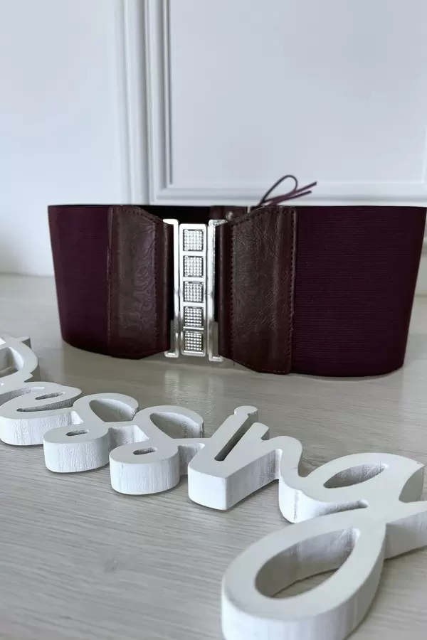 Ceinture de taille bordeaux avec lacet au dos