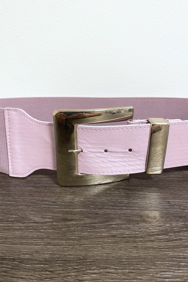 Grosse ceinture lila avec boucle argenté et élastique à la taille - 2