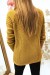 Joli pull moutarde épaules bombé style motard avec perles | 14,42 $ | OKKO MODE