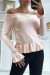 Pull rose à volant dans une douce matière extensible | 5,69 $ | OKKO MODE