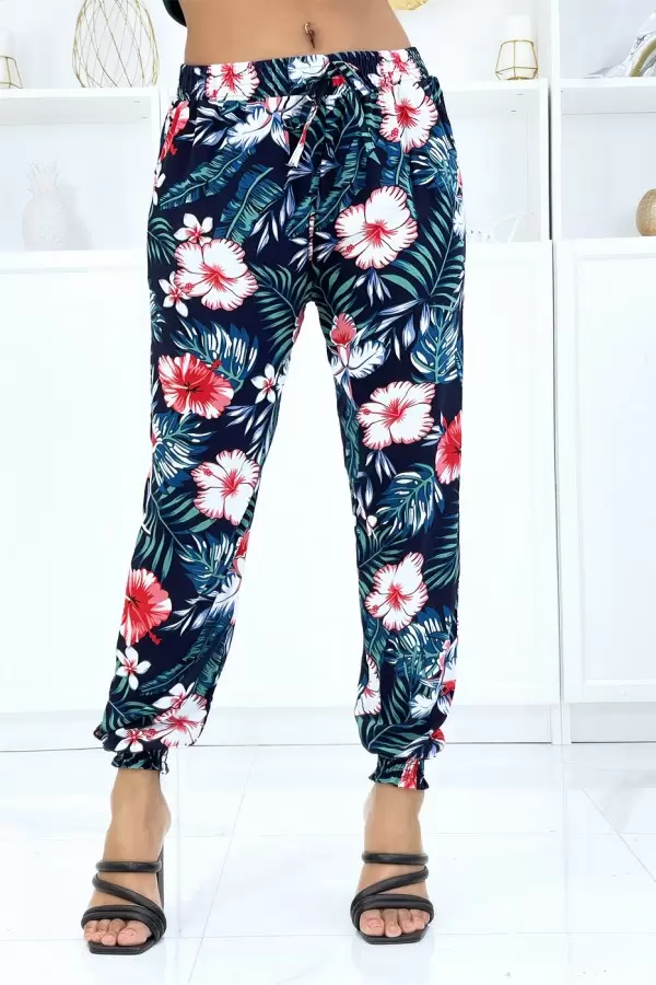 Calça azul marinho estampada com elástico na cintura e tornozelos