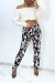 Pantalón negro estampado hojas corte recto | 6,69 $ | OKKO MODE