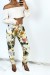 Pantalón beige estampado tropical corte recto | 6,69 $ | OKKO MODE