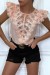 Top rose avec dentelle devant et volant aux épaules | 5,69 $ | OKKO MODE