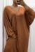 Vestido largo marrón cuello en V | 22,96 $ | OKKO MODE