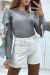 Pull gris côtelé à volant sur les manches | 7,96 $ | OKKO MODE