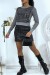 Pull court gris col rond à paillettes et sequins | 10,92 $ | OKKO MODE