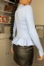 Top turquesa acanalado con corte peplum y cuello alto | 7,96 $ | OKKO MODE