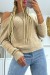 Sweater peludo beige con espalda descubierta y detalles de encaje | 10,92 $ | OKKO MODE