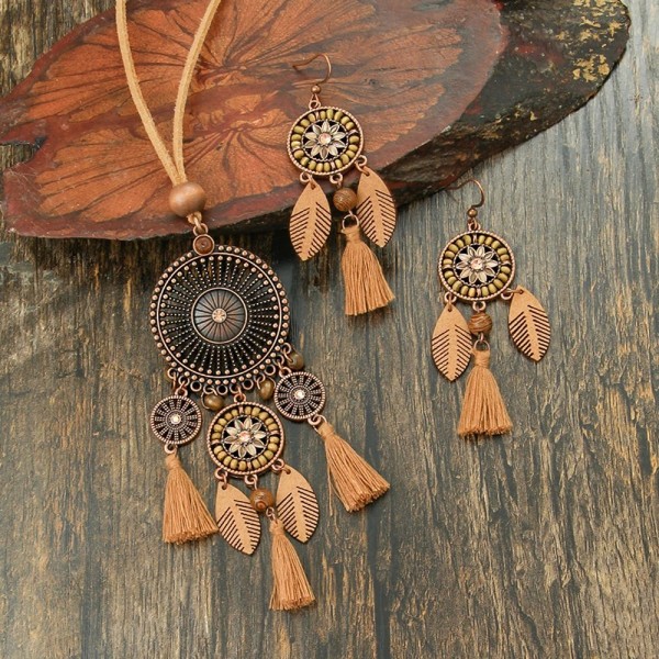 Ensemble de bijoux vintage Boho pour femmes, pendentif pompon et boucles d'oreilles|4,49 €|OKKO MODE