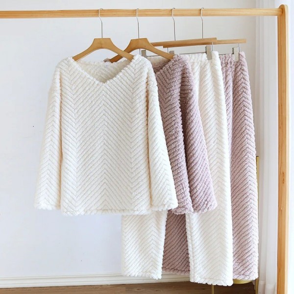 Ensemble de pyjama en peluche pour femmes, vêtements de nuit épais et chauds