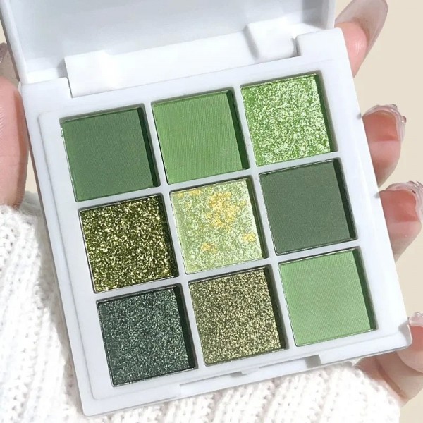 Palette de fards à paupières imperméables, tons verts et dorés, 256 effets scintillants|2,69 €|OKKO MODE