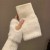 Gants Demi-Doigt en Peluche Blanc pour Femme | 3,89 $ | OKKO MODE