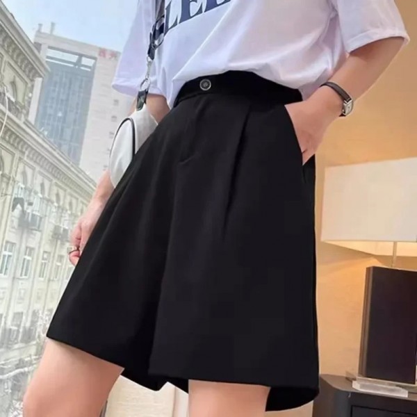 Flared High-Waisted Black Women's Shorts - Slimming Korean Style