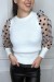 Pull blanc duveteux à manche plumetis en tulle | 6,83 $ | OKKO MODE