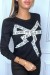 Pull noir à empiècement et strass | 6,83 $ | OKKO MODE