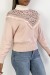 Suéter rosa pálido com mangas longas e gola alta vazada | 10,08 € | OKKO MODE