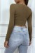 T-shirt court kaki à manches longues avec armature poitrine | 4,55 $ | OKKO MODE