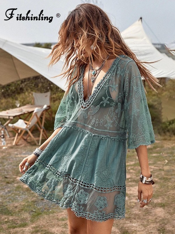 Robe courte dentelle col en V profond - Style Boho plage vacances